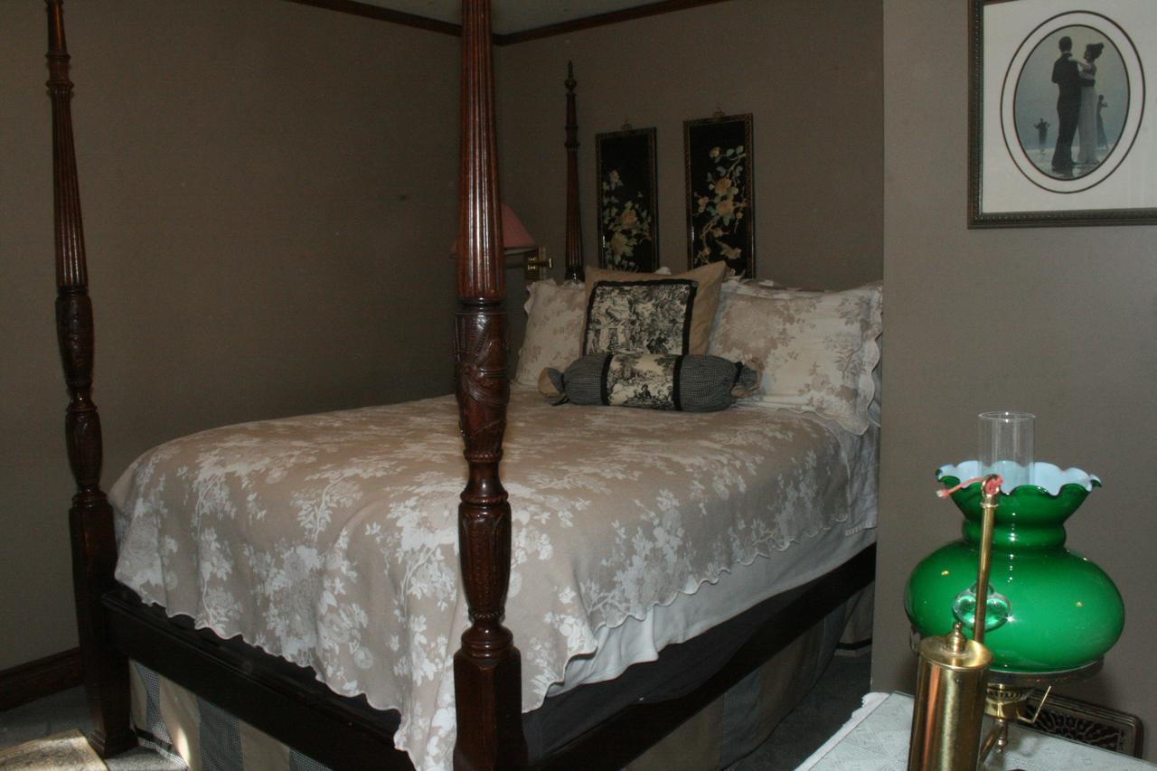 Rose Arden Bed & Breakfast Hamilton Esterno foto