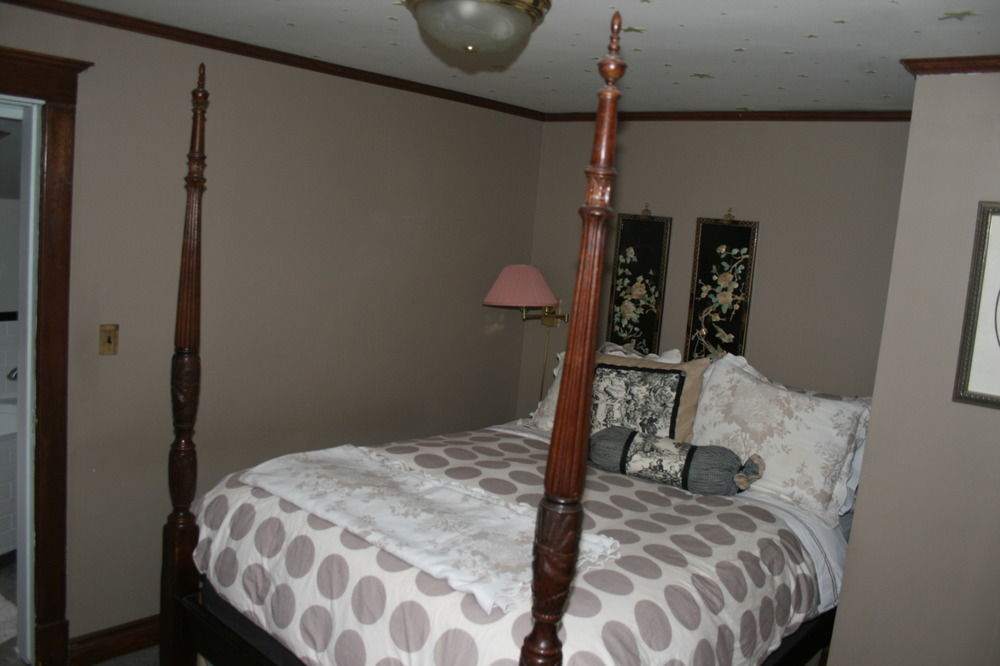 Rose Arden Bed & Breakfast Hamilton Esterno foto